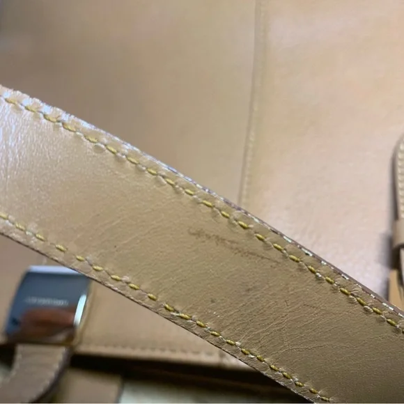 Burberry Tan Leather Tote Bag - Picture 8 of 16